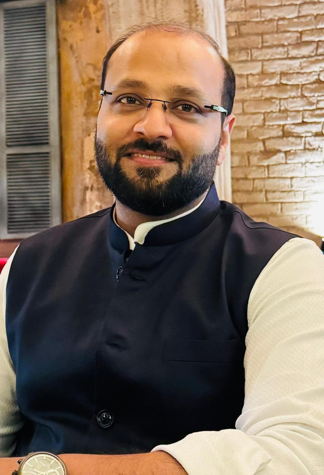 Vineet Saxena